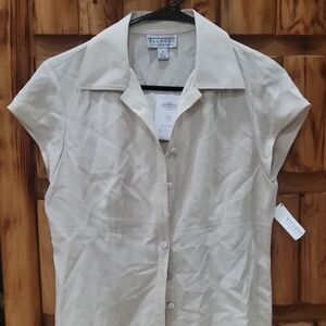 Talbots Vintage Collection Beige Short Sleeve Button Up Blouse NWT Size 8